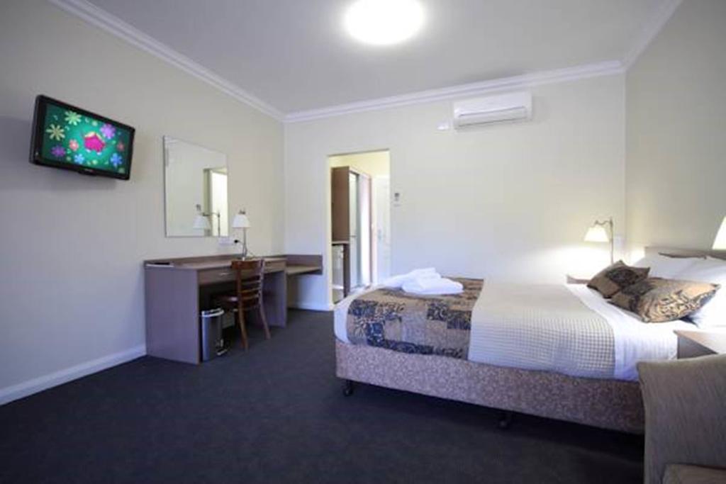 Gundagai Gabriel Motor Inn Szoba fotó