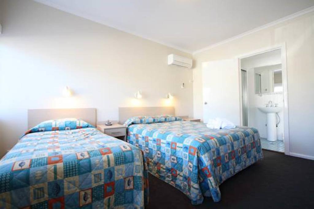 Gundagai Gabriel Motor Inn Szoba fotó